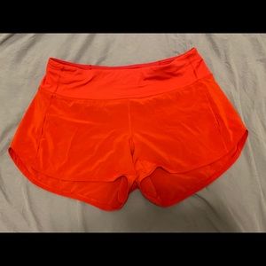 Size 8 lululemon speed up shorts 4inch inseam
